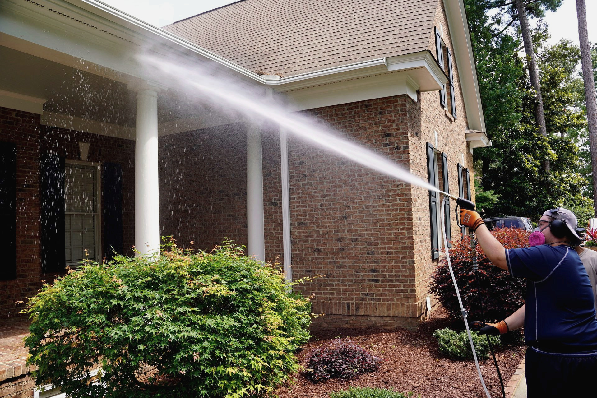Gutter and soffit cleaning in Columbia, SC